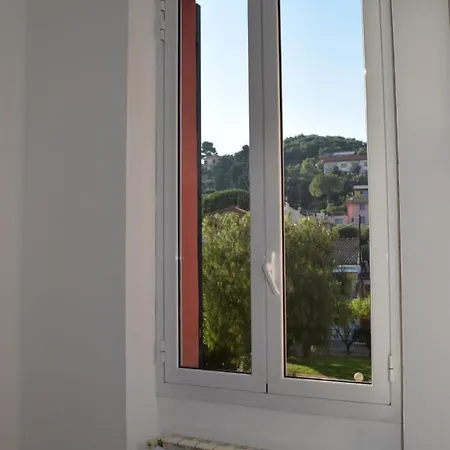 Casa Ligure Ristrutturata 80m2 * Diano Marina