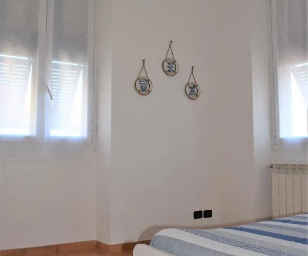 Casa Ligure Ristrutturata 80m2 Apartman *
